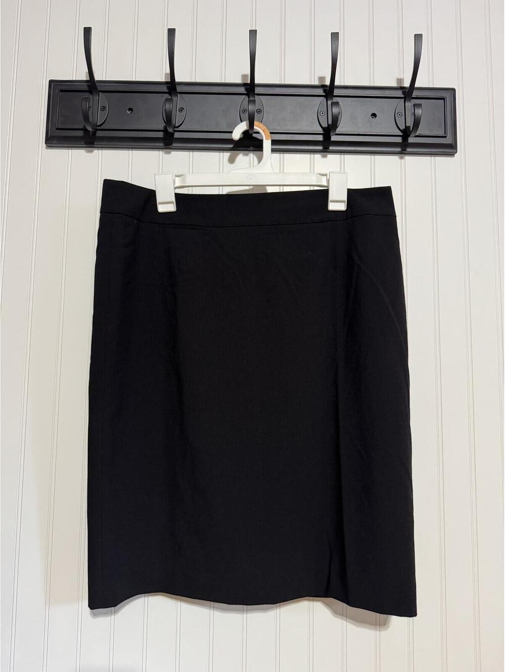Calvin Klein Women's Size 14 Black Pencil Skirt Back Zip Vent Office Career